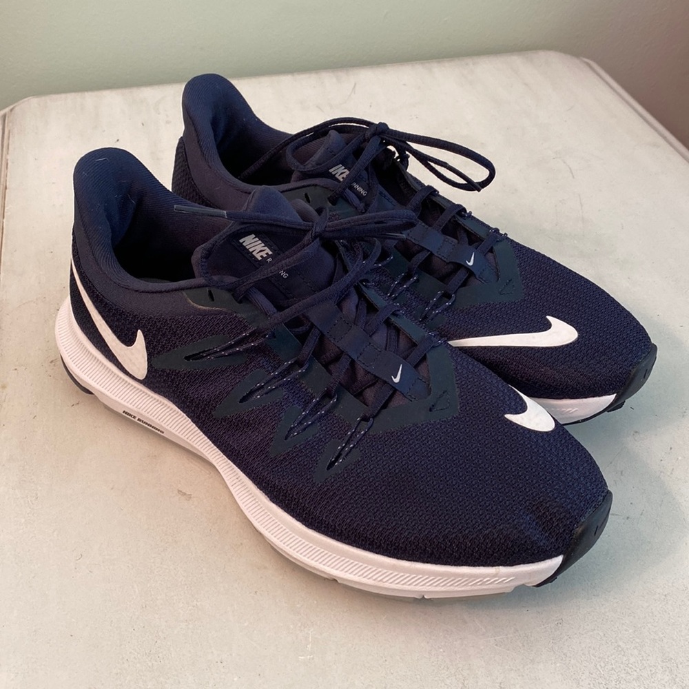 Nike dark navy shoes AA7403-400